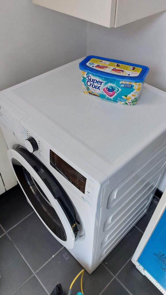 équipement le99B lave linge séchant